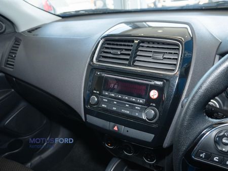 2023-Mitsubishi-ASX-20-ES-CVT_10