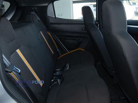2024-Renault-Kwid-10-Climber_13