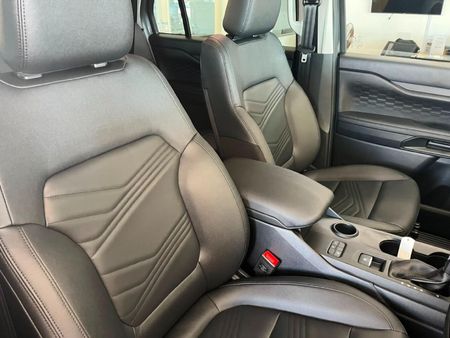 2026-Ford-Everest-20-Sit-Active-Auto_8