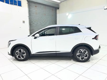 2023-Kia-Sportage-16-T-GDI-LX-Auto_4