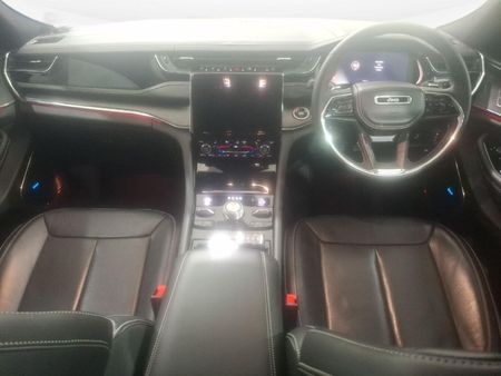 2025-Jeep-Grand-Cherokee-L-36L-Overland_8
