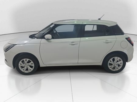 2025-Suzuki-Swift-12-GL_7