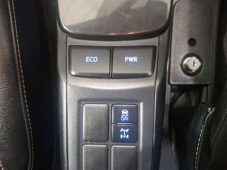2025-Toyota-Fortuner-24-GD-6-RB-Auto_18