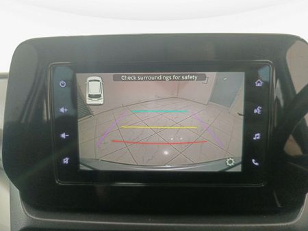 2025-Toyota-Urban-Cruiser-15-XR-Auto_17