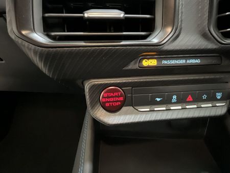 2026-Ford-Mustang-Dark-Horse-Fastback_17