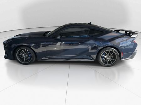 2026-Ford-Mustang-Dark-Horse-Fastback_3