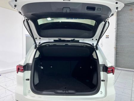2025-Ford-Tourneo-Custom-20-TDCi-LWB-Trend-Auto_4