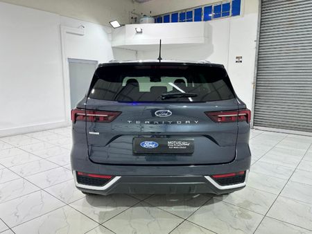 2025-Ford-Territory-18T-Trend_5