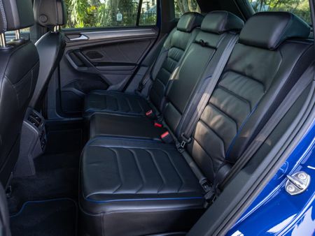 2023-Volkswagen-Tiguan-R-20-TSI-4M-Auto-235kw_14