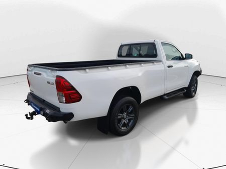 2025-Toyota-Hilux-24-GD-6-Raised-Body-Raider-Single-Cab_6
