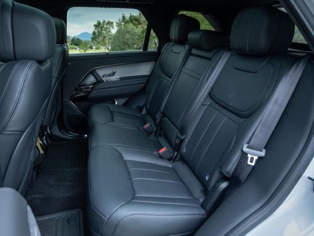 2026-Land-Rover-Range-Rover-Sport-30D-Autobiography-D350_14