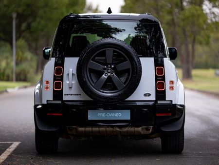 2022-Land-Rover-Defender-110-D240-HSE-X-Dynamic-177kw_5