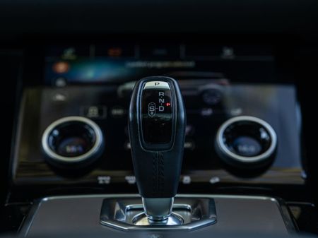 2019-Land-Rover-Range-Rover-Evoque-20-D-SE-132kW-D180_15