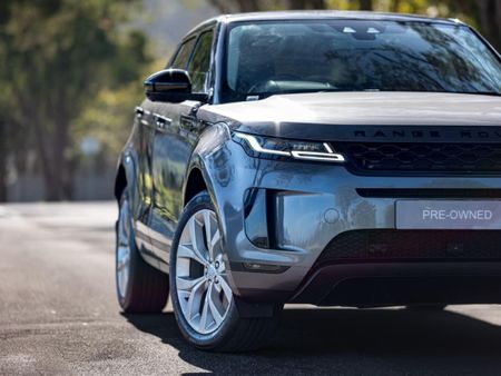 2019-Land-Rover-Range-Rover-Evoque-20-D-SE-132kW-D180_16