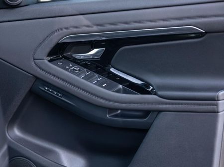 2019-Land-Rover-Range-Rover-Evoque-20-D-SE-132kW-D180_22