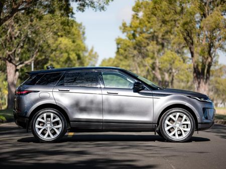 2019-Land-Rover-Range-Rover-Evoque-20-D-SE-132kW-D180_6