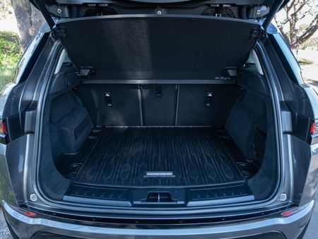 2019-Land-Rover-Range-Rover-Evoque-20-D-SE-132kW-D180_8