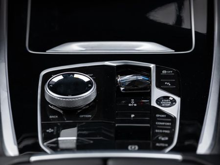 2023-BMW-X7-xDrive-40d-M-Sport-Pro_21