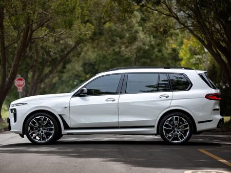 2023-BMW-X7-xDrive-40d-M-Sport-Pro_3