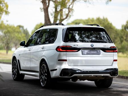 2023-BMW-X7-xDrive-40d-M-Sport-Pro_4