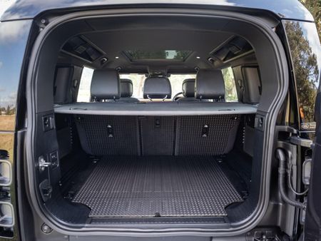 2021-Land-Rover-Defender-110-D300-X-221kW_9