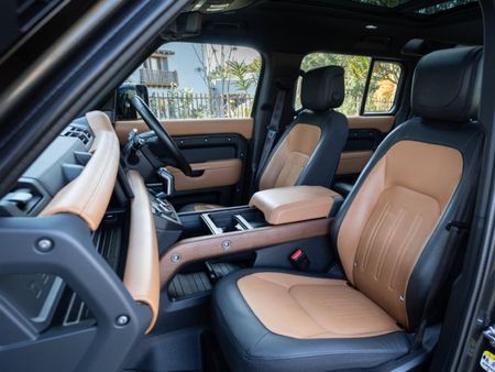 2021-Land-Rover-Defender-110-D300-X-221kW_13