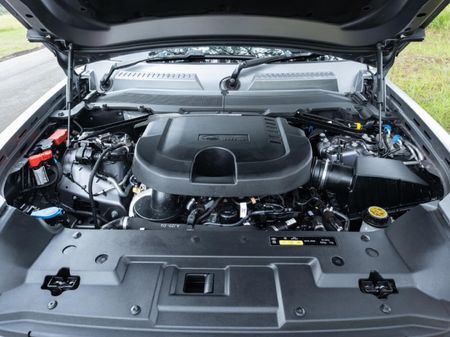 2022-Land-Rover-Defender-90-D300-HSE-X-Dynamic_8