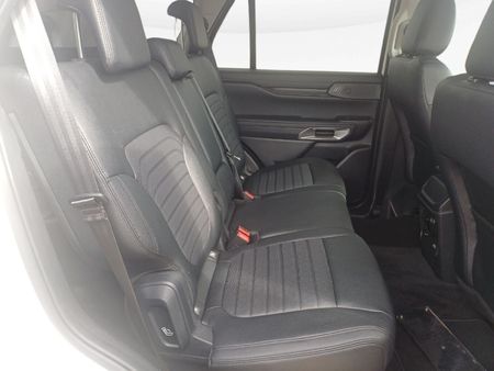 2025-Ford-Everest-20D-Bi-Turbo-Sport-Auto_12