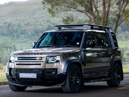 2022-Land-Rover-Defender-110-D300-HSE-X-Dynamic_2