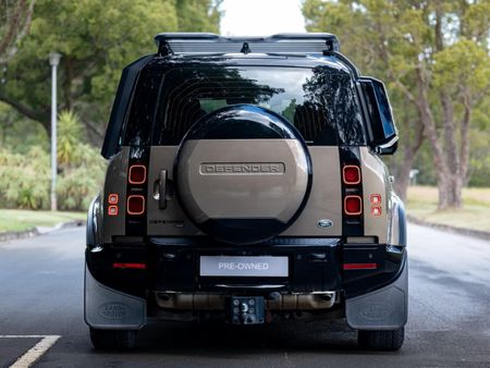 2022-Land-Rover-Defender-110-D300-HSE-X-Dynamic_5