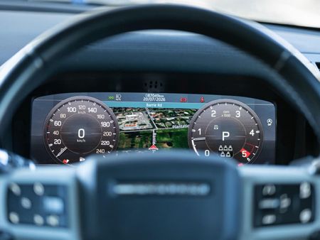 2020-Land-Rover-Defender-110-D240-First-Edition-177kW_16