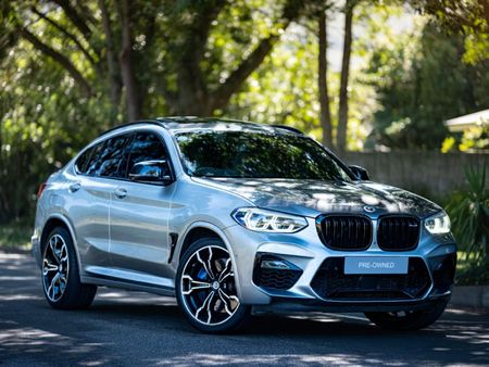 2021-BMW-X4-M-Competition_0