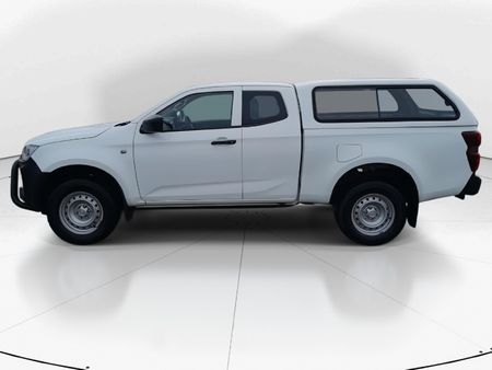 2024-Isuzu-D-Max-19-DDI-HR-Extended-Cab_3