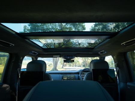 2023-Land-Rover-Range-Rover-Sport-30-PHEV-First-Edition-P510_10