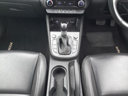 2023-Hyundai-Kona-20-Executive-IVT_9