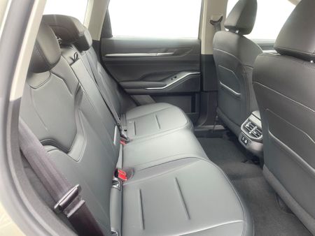 2026-Haval-H6-15T-Hybrid-Luxury-DHT_13