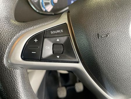 2024-Renault-Triber-10-Intens_18