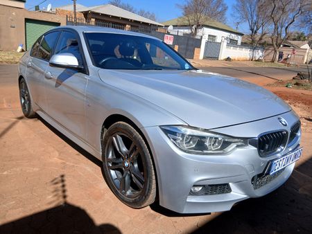 2018-BMW-3-Series-320i-M-Sport-Auto_0