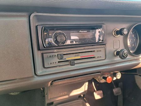 1999-Nissan-1400-5-spd_18