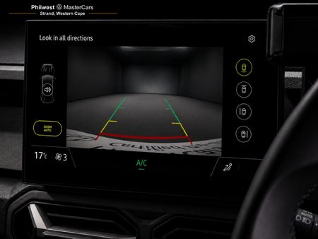2025-Renault-Duster-13T-Intens-EDC_9