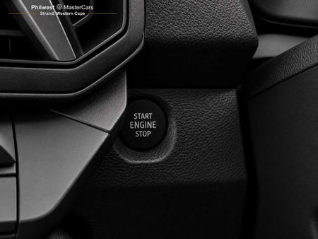 2025-Renault-Duster-13T-Intens-EDC_17