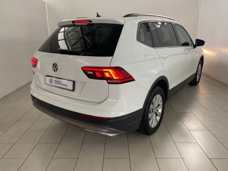 2021-Volkswagen-Tiguan-Allspace-14-TSI-Trendline-Auto-110kW_5