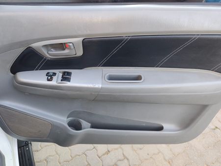 2012-Toyota-Hilux-30-D-4D-Raider-Xtra-Cab_5