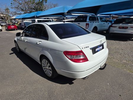 2008-Mercedes-Benz-C-Class-C-280-Elegance-Auto_4