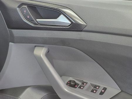 2021-Volkswagen-T-Cross-10-TSI-Comfortline-Auto_11