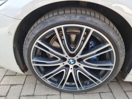 2017-BMW-5-Series-530d-M-Sport-Auto_6