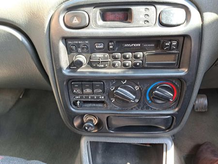 1996-Hyundai-Accent-15-CSi_13
