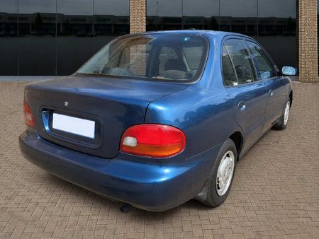 1996-Hyundai-Accent-15-CSi_4