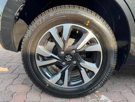 2026-Suzuki-Swift-12-GLX-Auto_19