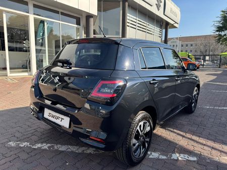 2026-Suzuki-Swift-12-GLX-Auto_7